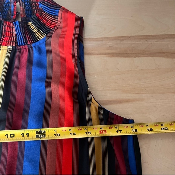 Allison Joy Women’s Mock Neck Sleeveless Striped Blouse Size Small Career Office - Picture 10 of 10